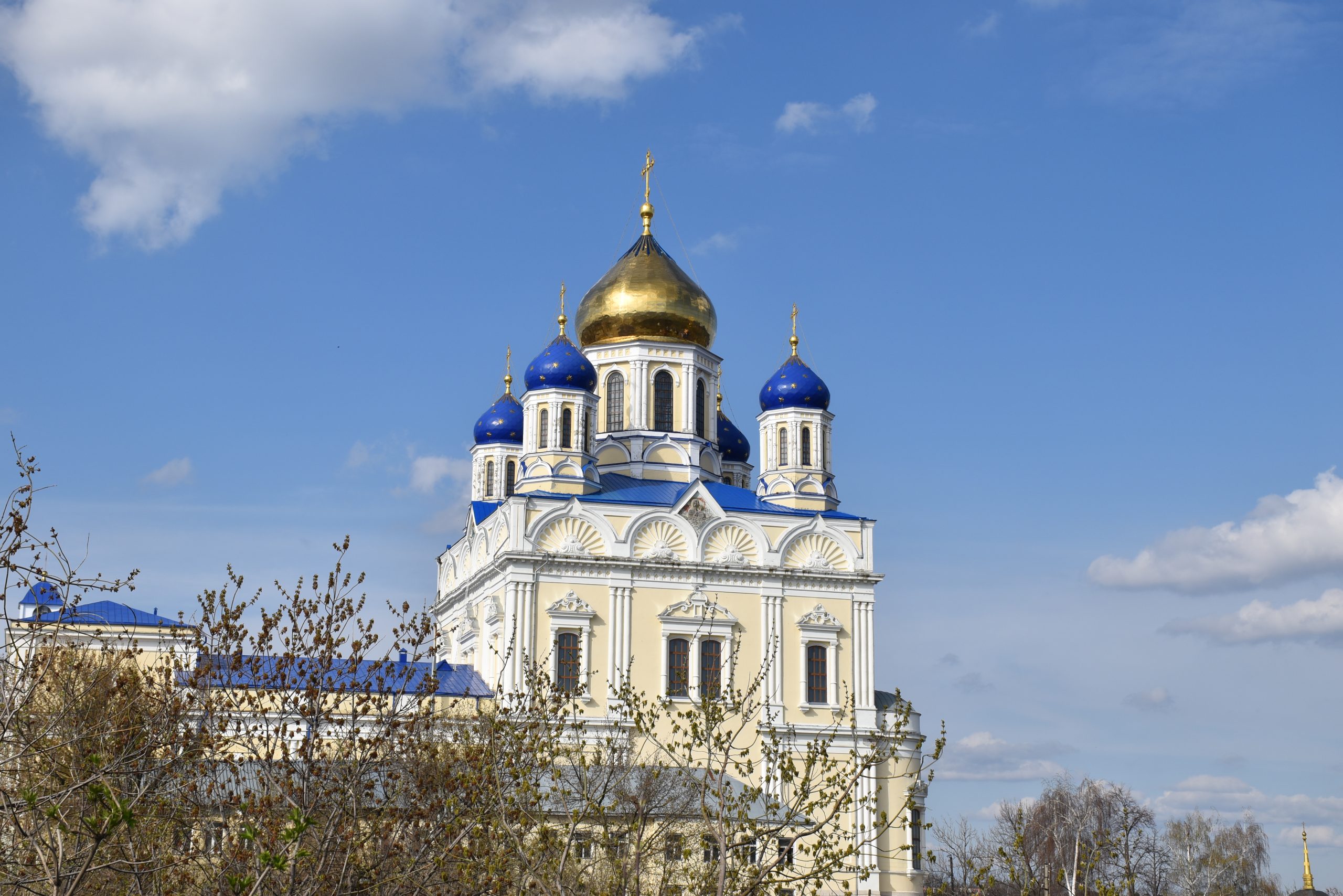 Елей храм