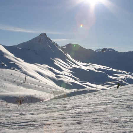 Приэльбрусье, горные вершины, горы, снег, зима, солнце, склон, спуск, горные лыжи, прдъемник