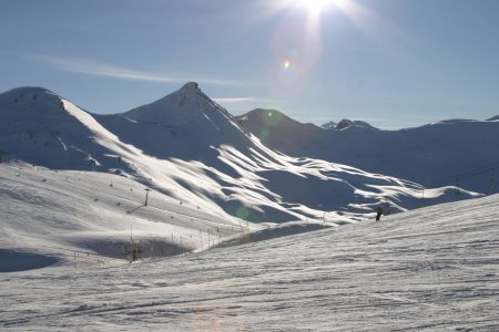 Приэльбрусье, горные вершины, горы, снег, зима, солнце, склон, спуск, горные лыжи, прдъемник