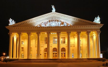 Белоруссия Минск ночной